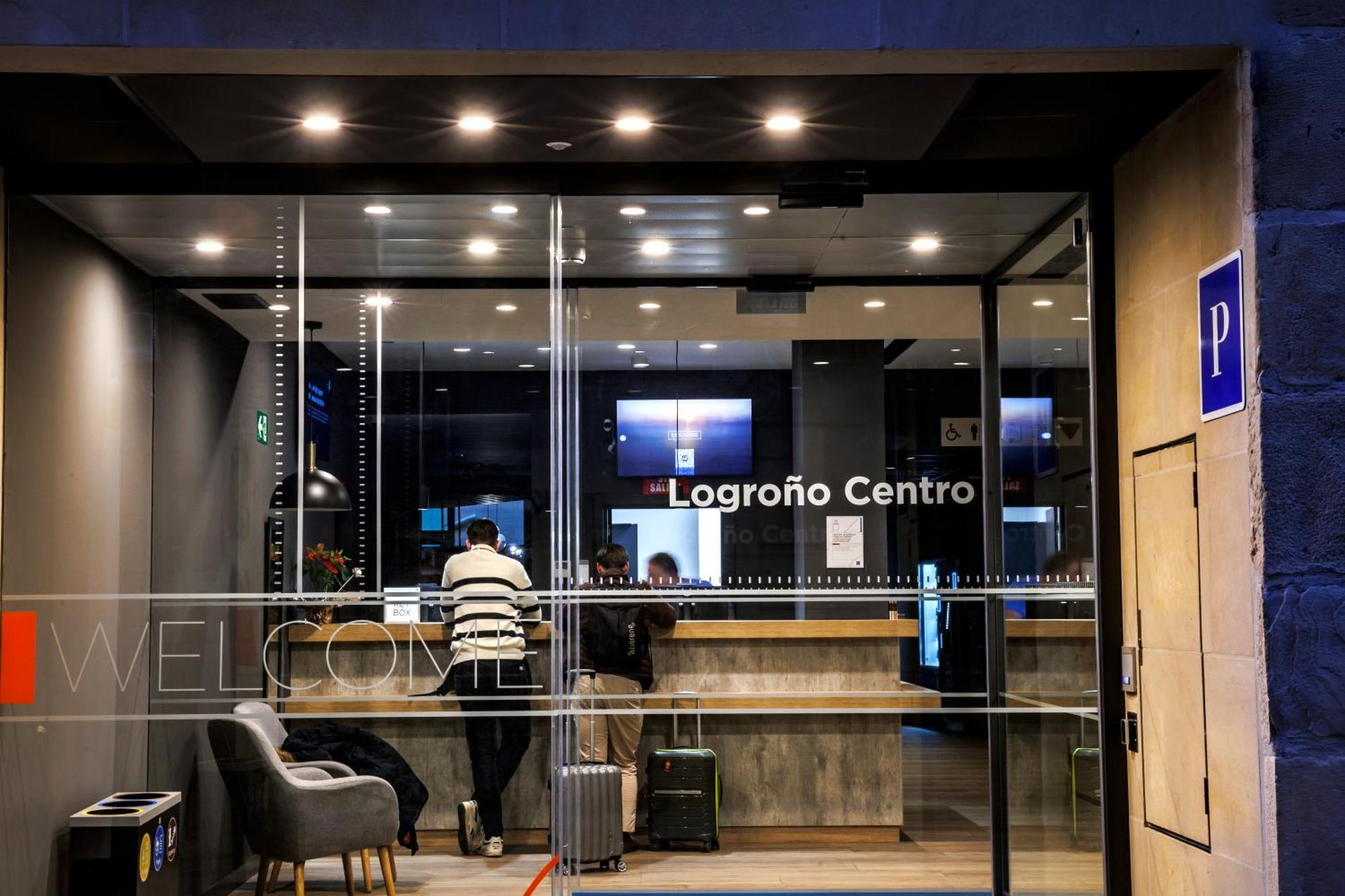 Ibis Budget Logrono Centro Luaran gambar