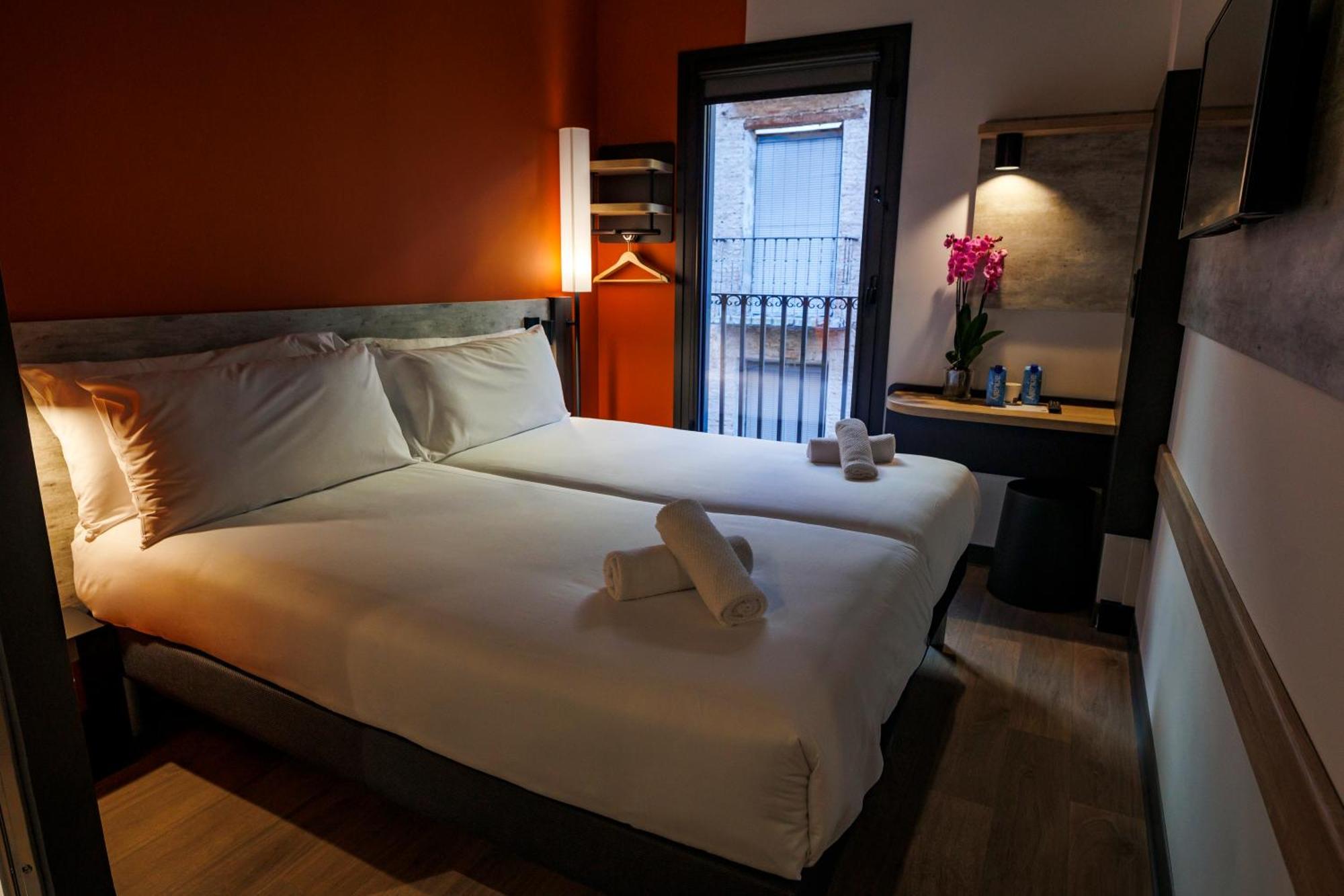 Ibis Budget Logrono Centro Luaran gambar