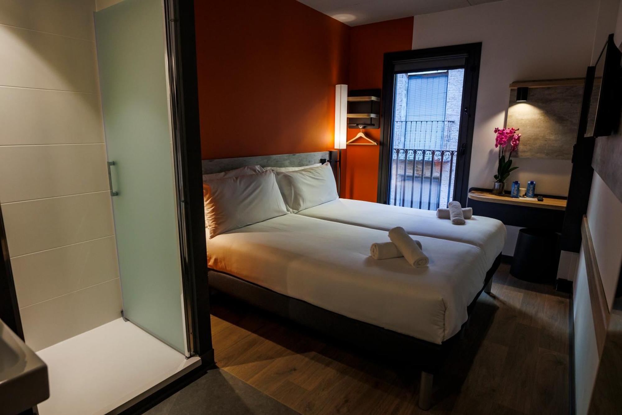 Ibis Budget Logrono Centro Luaran gambar