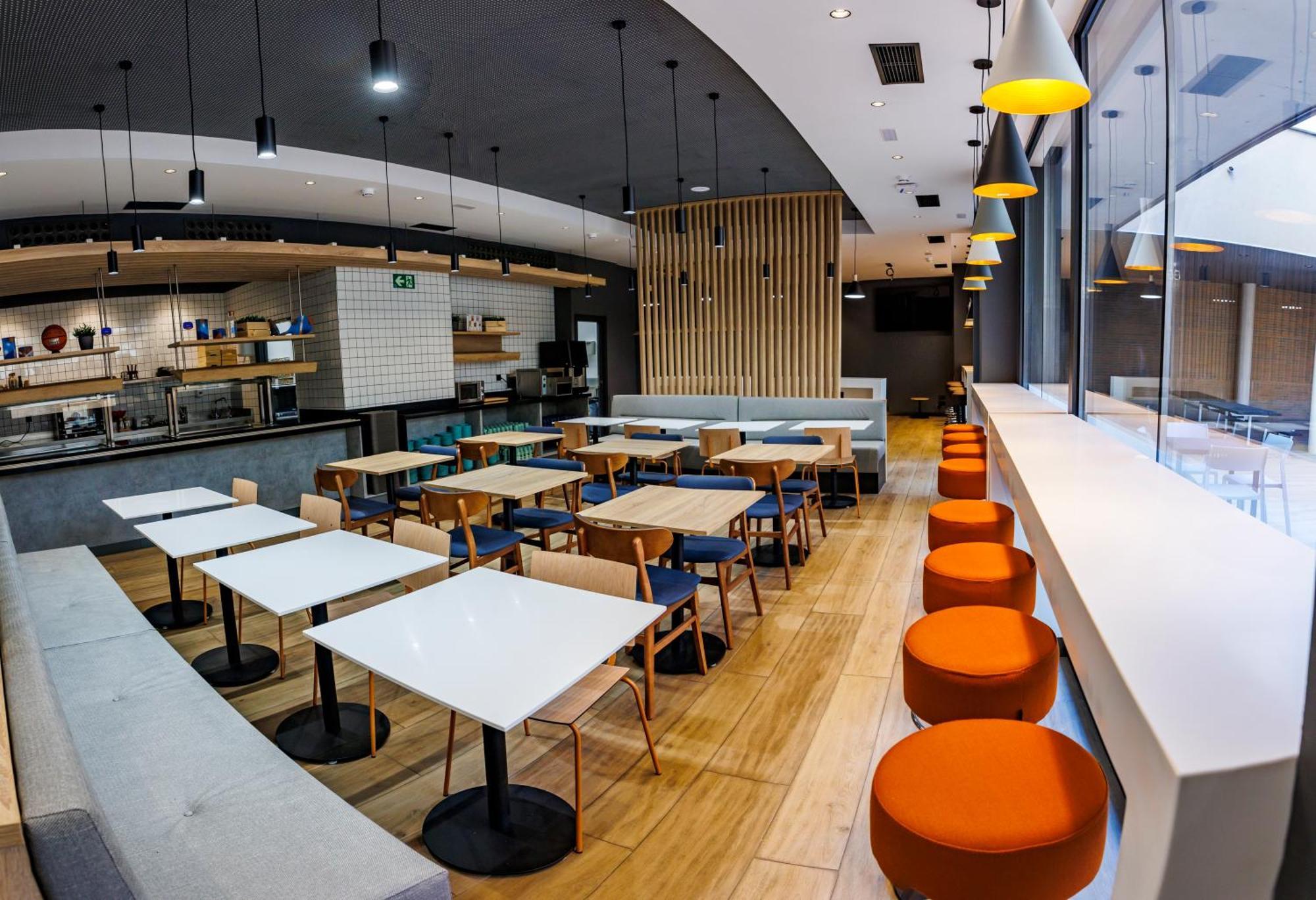 Ibis Budget Logrono Centro Luaran gambar