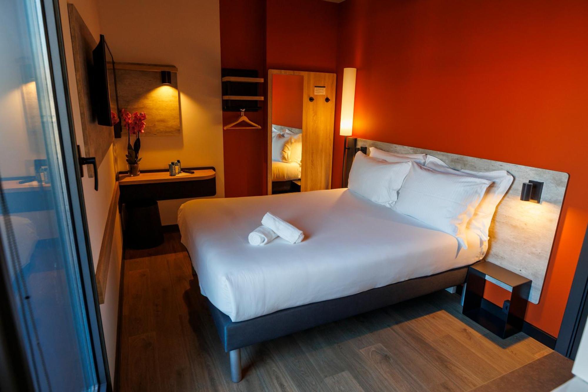 Ibis Budget Logrono Centro Luaran gambar