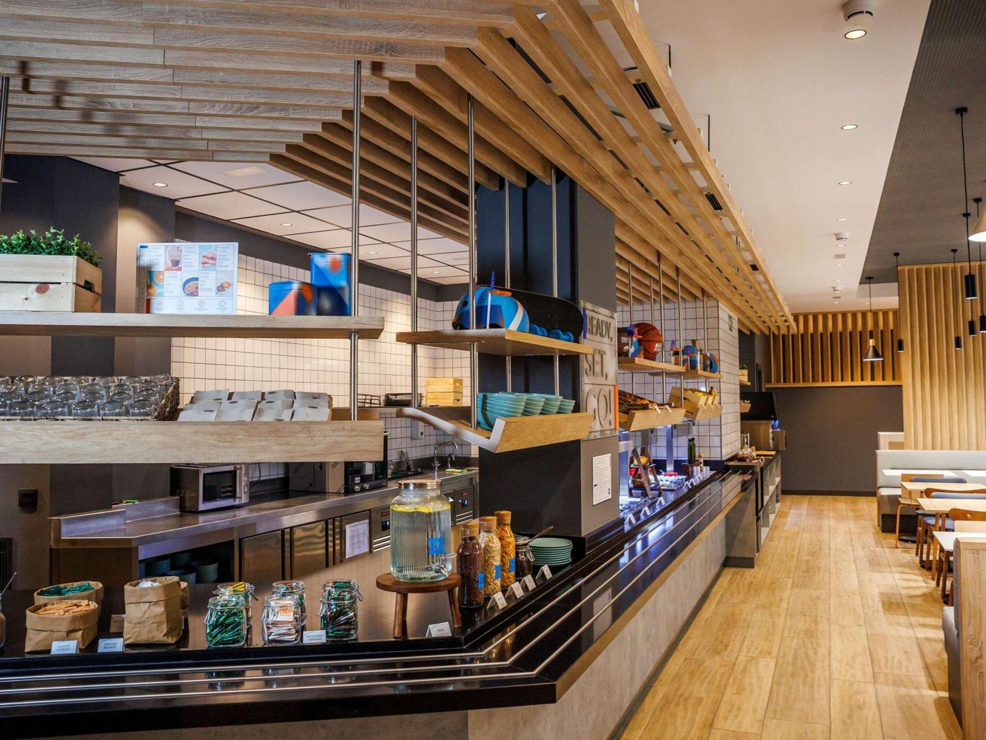 Ibis Budget Logrono Centro Luaran gambar