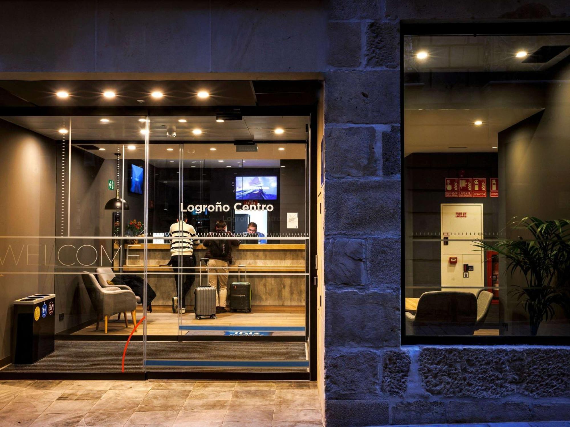 Ibis Budget Logrono Centro Luaran gambar